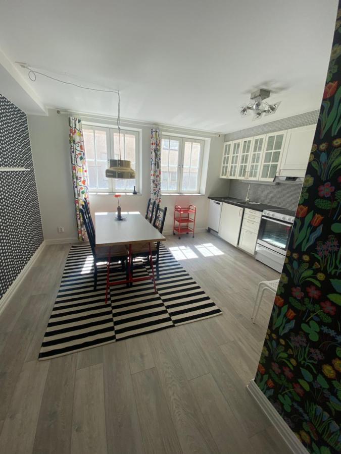 Visby City Apartments Bagian luar foto